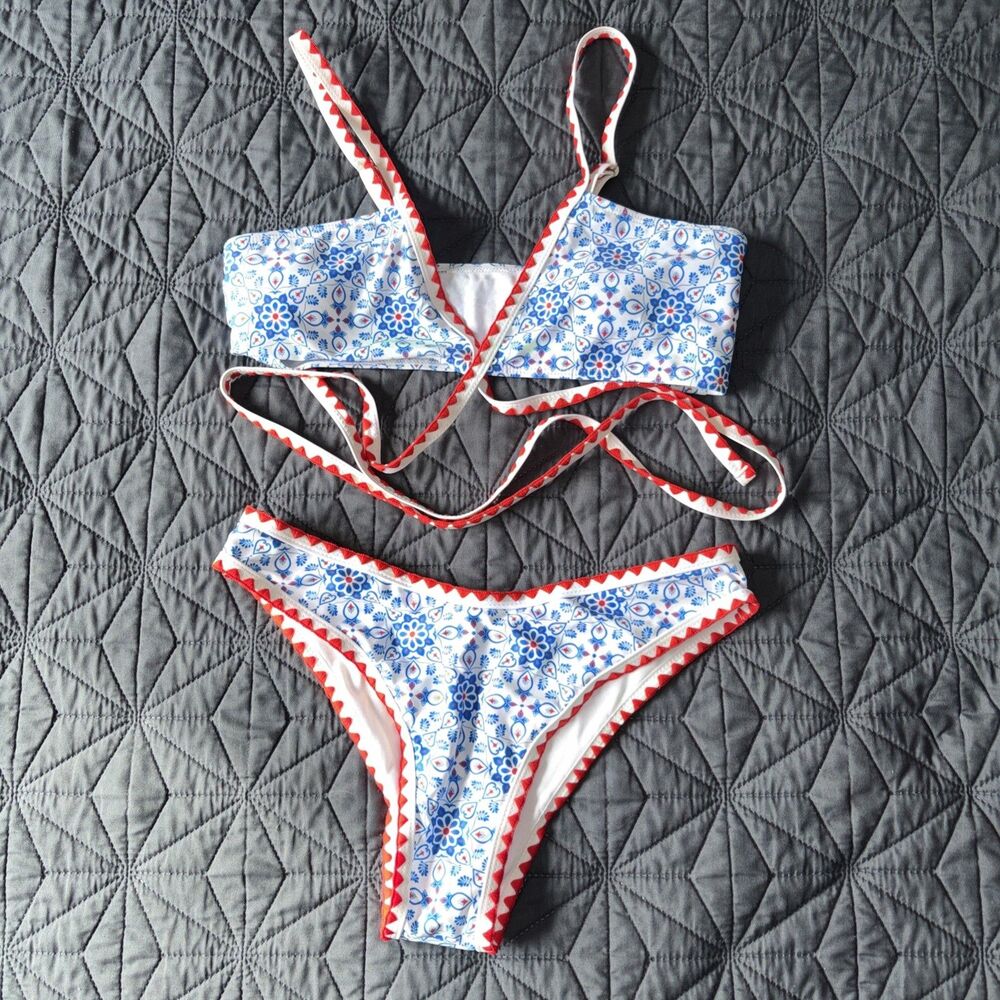 Floral print bikini size Large red/white/blue tie on summer